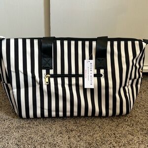 NWT Alice and Olivia duffle bag.